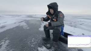 Ловля сига на Онежском озере зимой. Рыбалка в Карелии