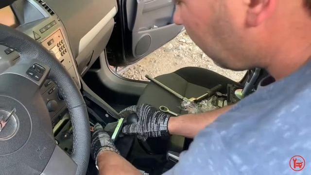 Opel Zafira (Опель Зафира б). Убрать робота.