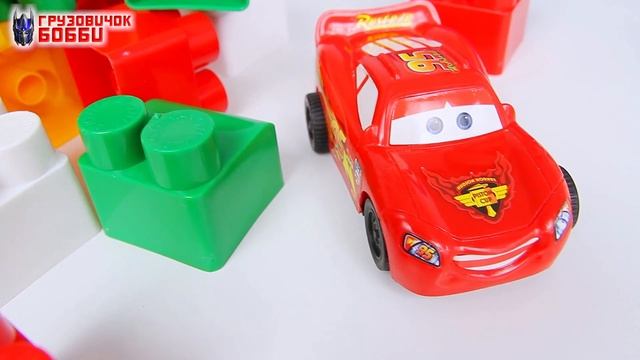 КРУТЫЕ ТАЧКИ! Распаковка гоночной машины. Игры Гонки для мальчиков. Видео для детей смотреть онлайн