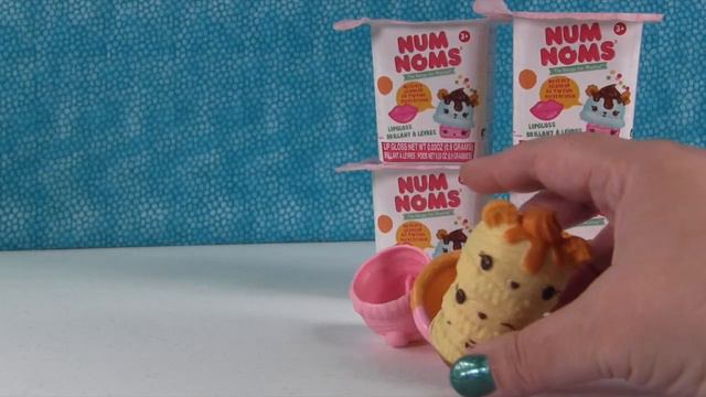 Num Noms Neopolitan Pack + Blind Packs Series 1 Motorized Toy Review | PSToyReviews смотреть онлайн
