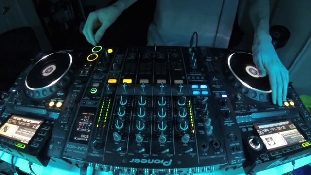 Tech House Live Mix Summer 2019 смотреть онлайн