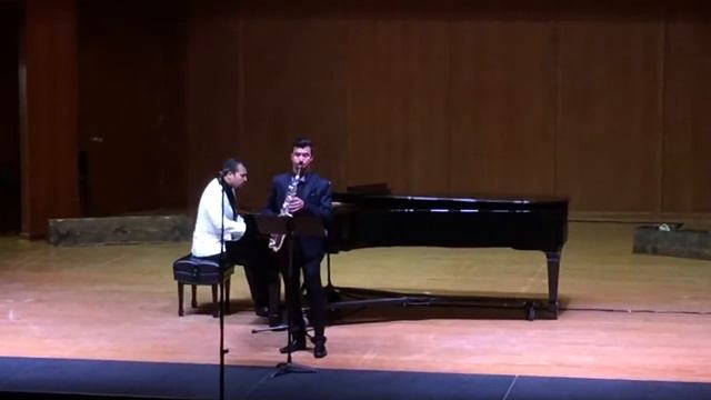 Handel Sonata No.3 For Saxophone смотреть онлайн