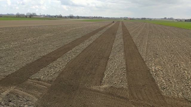 Fendt Tractor Preparing Land with DIY Autosteer Montage #GPS #RTK смотреть онлайн