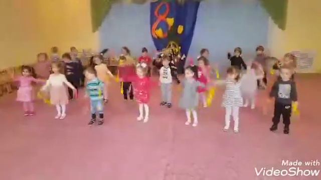 С 8 марта Дорогие мамы! смотреть онлайн