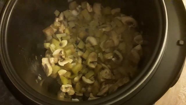 Овощное рагу в мультиварке смотреть онлайн