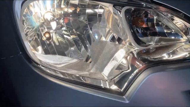Химическое ОБНОВЛЕНИЕ фар в г. Благовещенск Амурская область Toyota Ractis смотреть онлайн