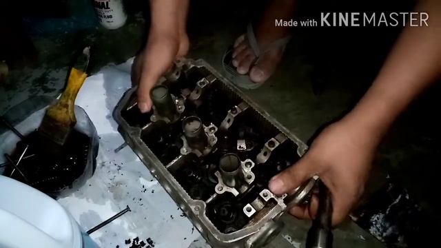 Suzuki f6a Cylinder head Proper disassemble ang Proper cleaning смотреть онлайн