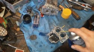 Чем отмыть карбюратор