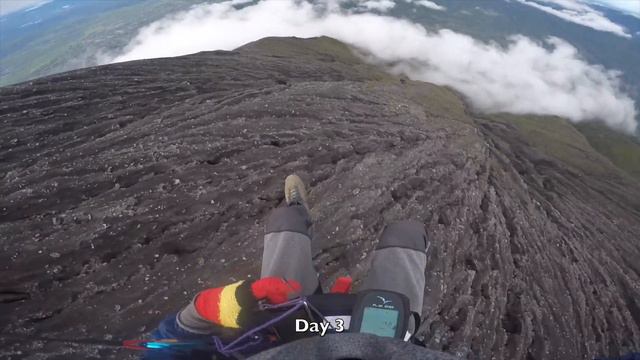 Gunung Kerinci 3 805m. Hike&Fly. Sumatra