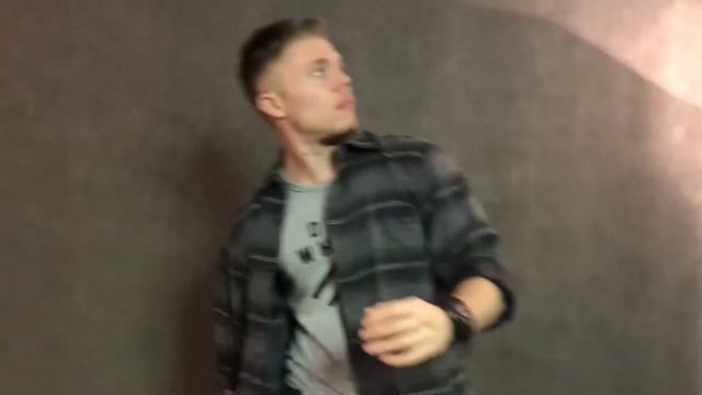 Жонглирование за пять минут!!;/// (ДЕЛАЙ ЭТО И НАУЧИШЬСЯ ЖОНГЛИРОВАТЬ) смотреть онлайн