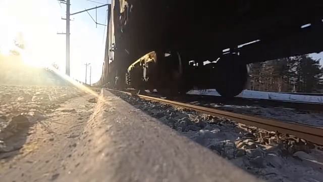 Проезжающий поезд. смотреть онлайн