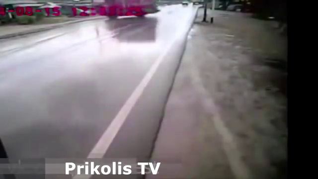Prikolis TV - Тити молодой тети смотреть онлайн