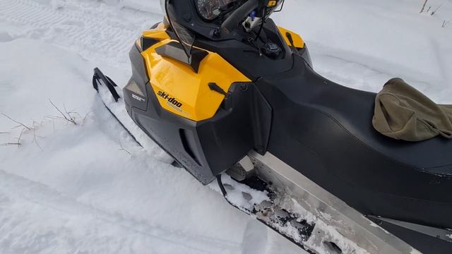 BRP TUNDRA WT 550 ROTAX смотреть онлайн