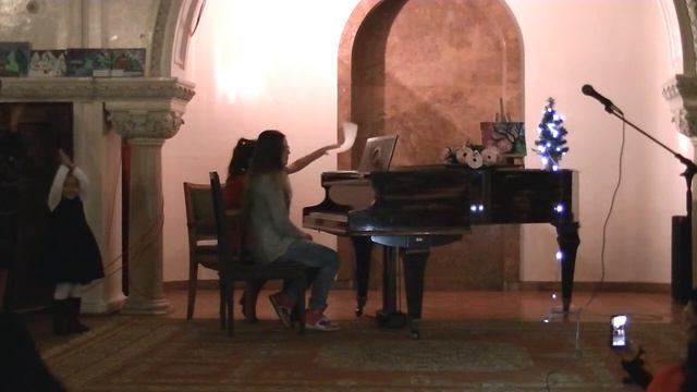 Spectacol de Craciun -Liceul Marin Preda- 20.12.2014 смотреть онлайн