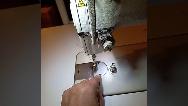 juki DDL8100E смотреть онлайн