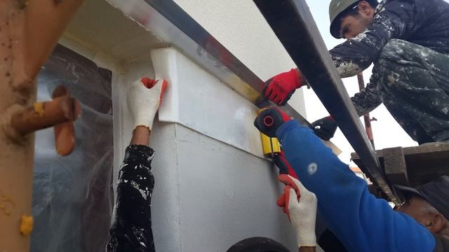 Подробная инструкция по нанесению декоративной штукатурки Visage Ceresit CT720, фактура дерева смотреть онлайн