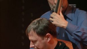 Dave Holland Quintet   Jazz sous les Pommiers (2009)