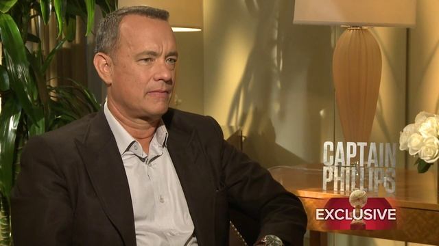 TOM HANKS AND PIRATES ON THE HIGH SEAS смотреть онлайн