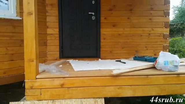 Входная дверь в доме из бруса смотреть онлайн