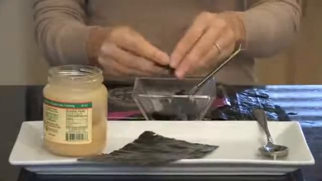 How Do I Make A Seaweed Facial Mask?
