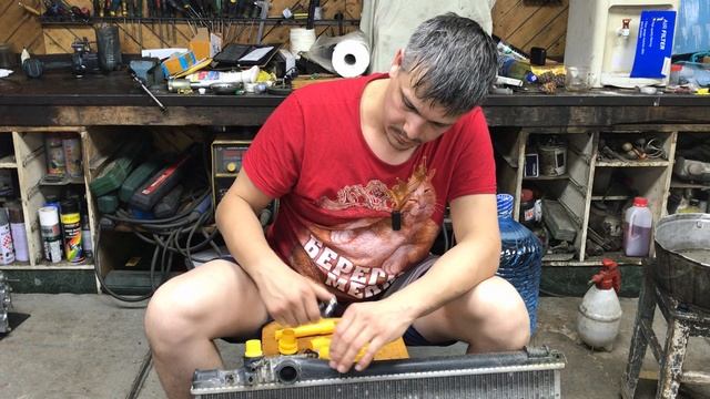 Воронка для заправки антифризом, "Ни капли мимо" Funnel for refueling with antifreeze. смотреть онлайн