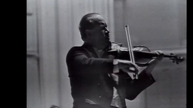 Violin Techniques - Is the "Straight Bow" a Myth? смотреть онлайн