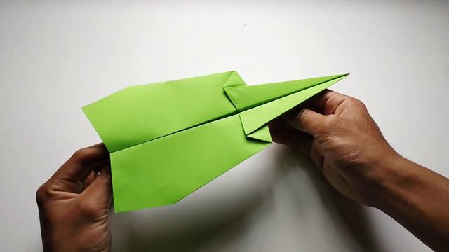 How to Make a Super Easy Paper Plane that Flies High смотреть онлайн
