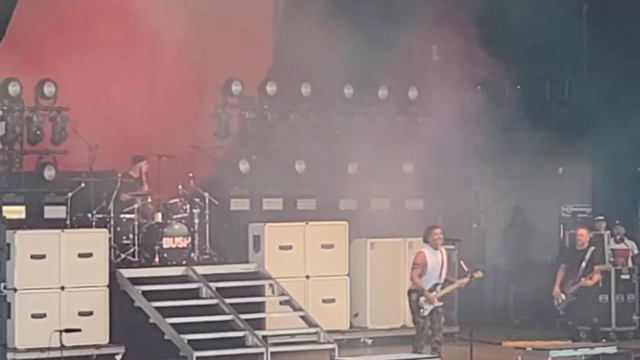 Bush - Machinehead @Ruoff Music Center Noblesville Indiana 8-17-22 смотреть онлайн