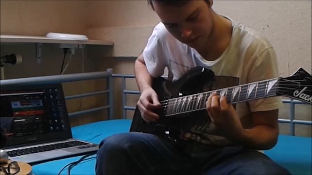 Plug In Baby Guitar Cover смотреть онлайн