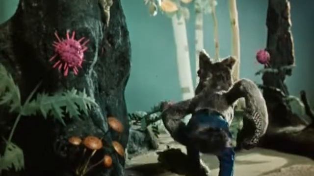 Чьи в лесу шишки смотреть онлайн