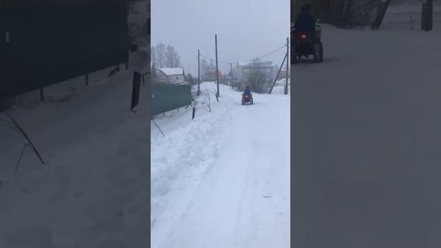 Снегопад в Кирове смотреть онлайн