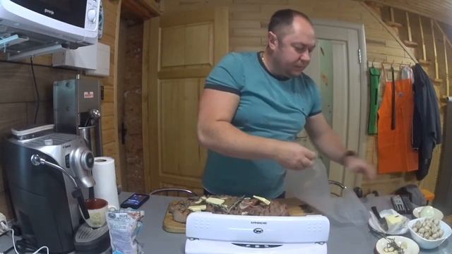 Мега стейк Оссобуко в сувіді