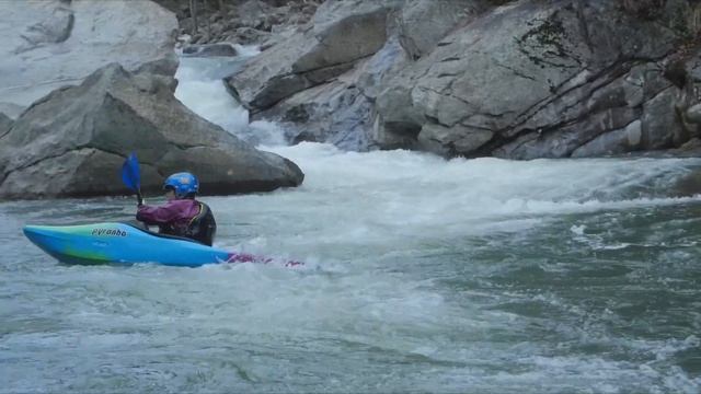 Lydia Wing - Pyranha Kayaks Ripper смотреть онлайн