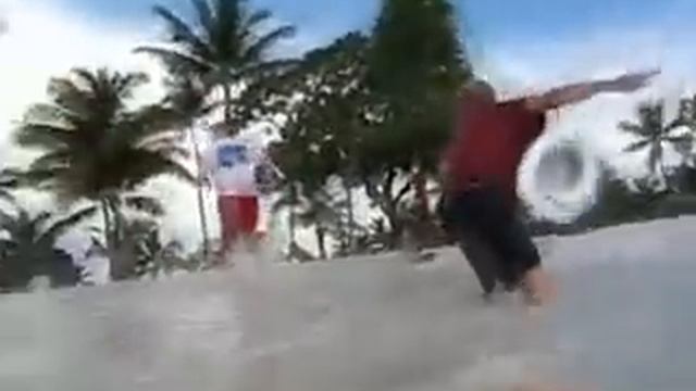 "Big" Waves at Emon Beach, Kwajalein Atoll смотреть онлайн