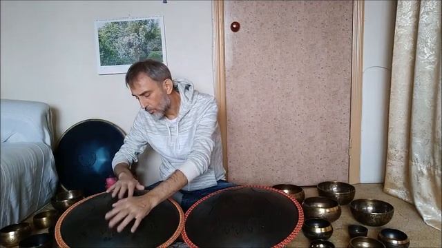 "Две красивые бабочки в голубом небе". Музыка для медитации смотреть онлайн