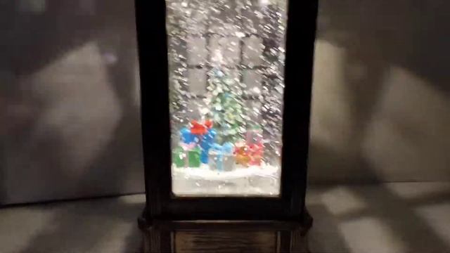 Новогодний фонарь "Телефонная будка" смотреть онлайн