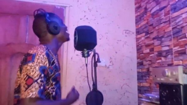 Samu Alajo Odunlade Adekola. am a winner cover by John Benson Yahweh Production