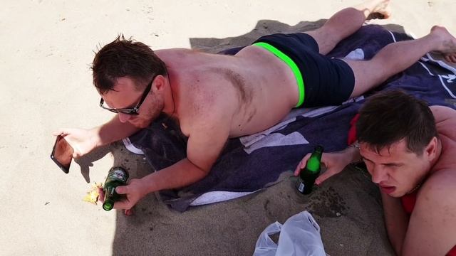 ОТДЫХАЕМ НА МОРЕ В РИМЕ смотреть онлайн