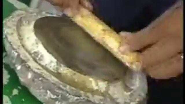 Зачем в Бирме (Мьянме) мажут лица? (Face paint in Burma) смотреть онлайн