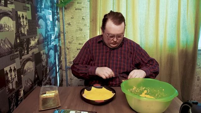 СВОИМИ РУКАМИ - ПИРОГ ИЗ ЧИПСОВ смотреть онлайн