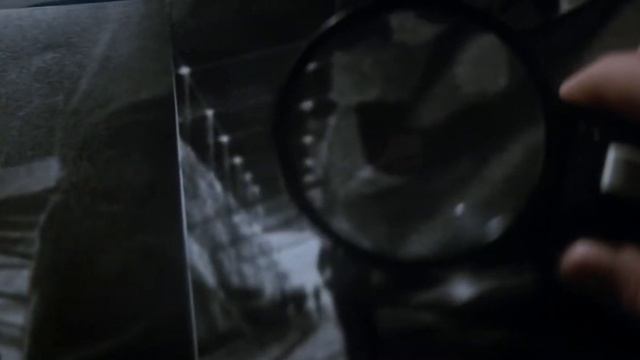 The Hunt For Red October - Naval Shipyards - Caterpillar (1990) смотреть онлайн