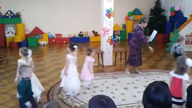 8 марта 2015. Чебоксары. ДС 144. гр.Гномики. Утренник у Насти. Видео с Samsung'a смотреть онлайн