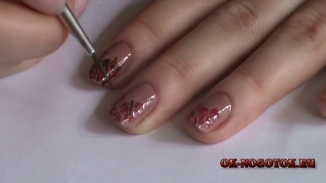 Видео урок №32 .Осенний маникюр "Листья клена". (Video tutorial №32 .Osenny manicure "Maple Leaves" смотреть онлайн