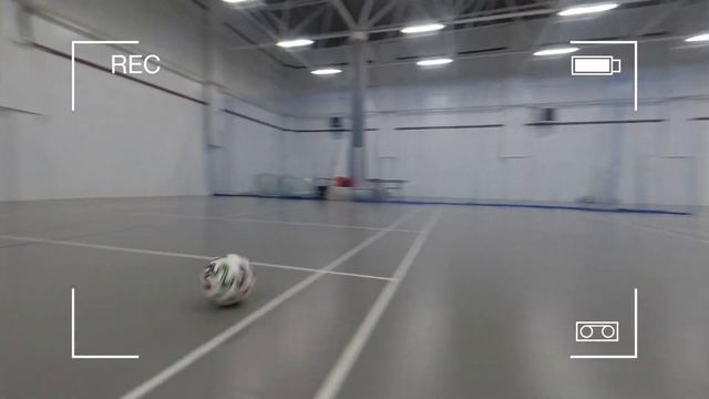 Антон Павлинов смог почти всё! Скалолаз у футбольного фристайлера в гостях! Тюмень! смотреть онлайн