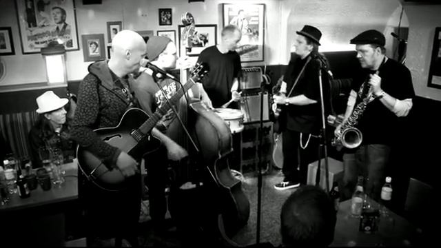 Huurupiilo Jam Band - Long Tall Dexter-Route 66 (video Jyrki Kallio) смотреть онлайн