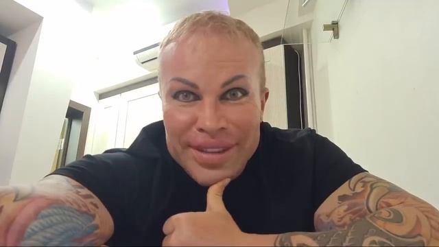 Почему Мы Не Слышим Друг Друга / Саша Шпак смотреть онлайн