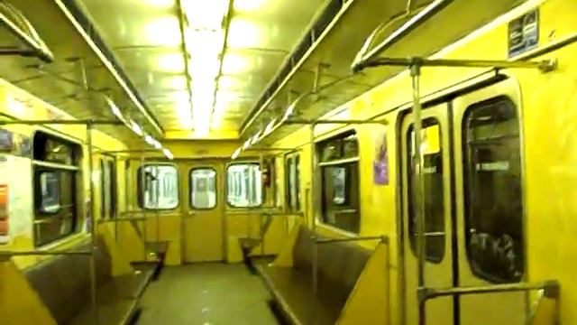 Оборотный тупик за станцией Новоясеневская смотреть онлайн