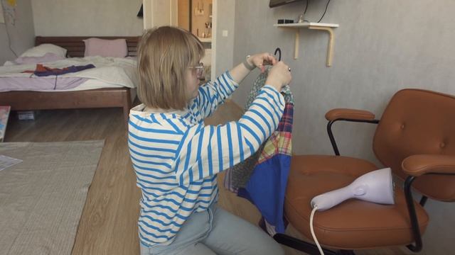 тихий влог | конец учебы, жизнь в однушке, вязание спицами и керамика смотреть онлайн