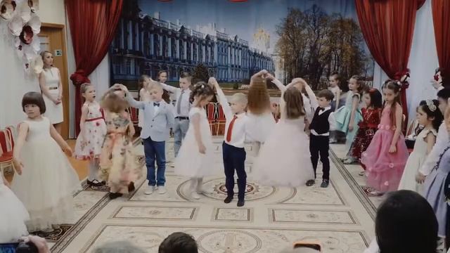 Выпускной вальс смотреть онлайн