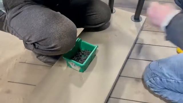 Трудоустройство в Латвии. Работа в Европе. Работа на мебельном производстве. (сегодня) смотреть онлайн